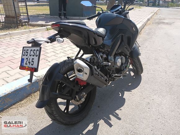 2.EL BENELLİ 125 S -2024 MODEL AZ KM'DE SERVİS BAKIMLI - BAYİDEN