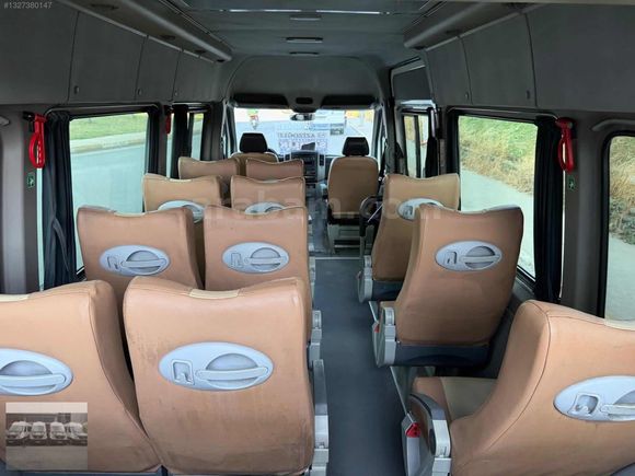 AZİZOĞLU OTO'DAN 2013 MODEL VW CRAFTER 16+1 OKUL TAŞITI