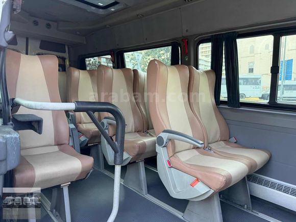 AZİZOĞLU OTO'DAN 2013 MODEL VW CRAFTER 16+1 OKUL TAŞITI