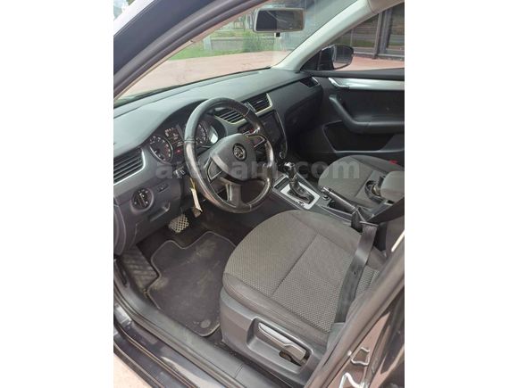  Skoda Octavia 1.6 TDI 2013 Model 