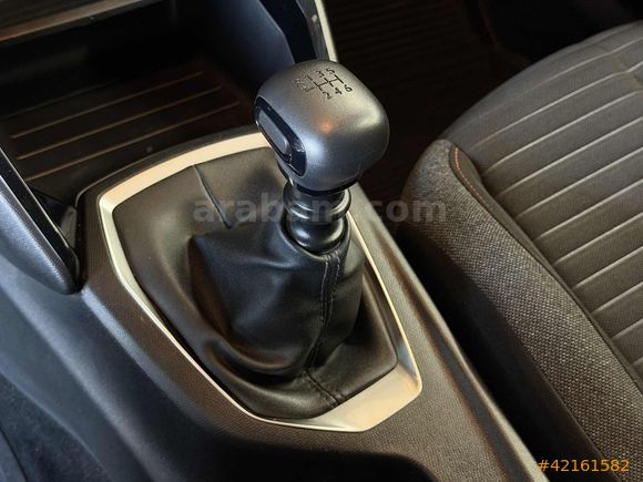 MERİÇ'TEN-2021-HATASIZ-LANSMAN-SERVİS B.-PEUGEOT 2008 ACTİVE