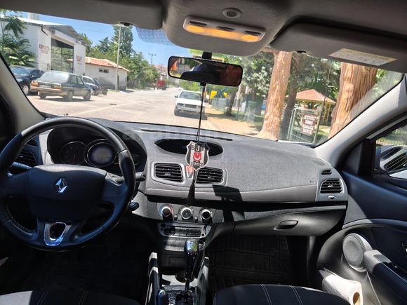 Renault Fluence 1.5 dCi Touch 2016 Model