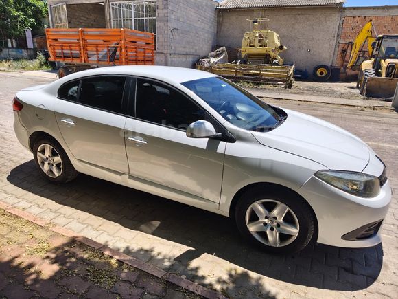 Renault Fluence 1.5 dCi Touch 2016 Model