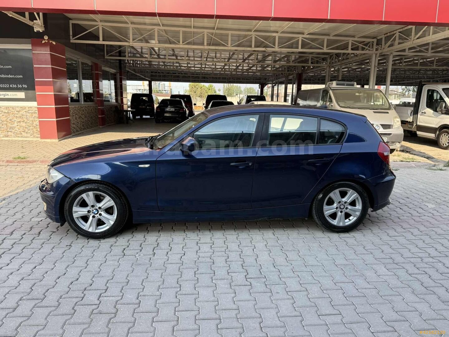 Galeriden BMW 1 Serisi 116i Comfort 2011 Model Adana 213.000 km Mavi 4