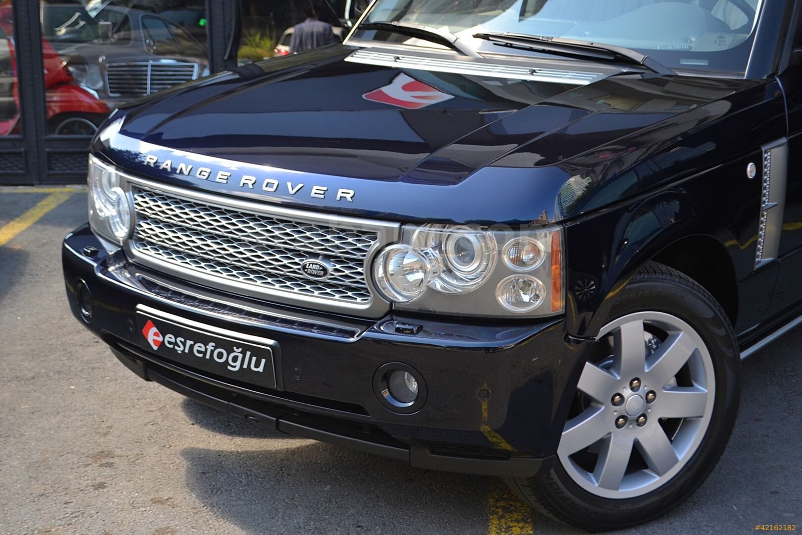 Galeriden Land Rover Range 3.6 TDV8 Vogue 2009 Model İstanbul 177.000 km Lacivert 3