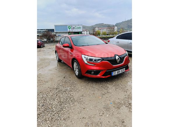 Sahibinden Renault Megane 1.6 Joy 2017 Model Van.