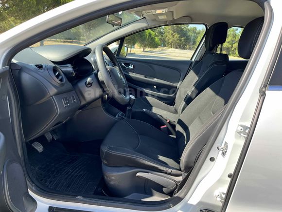 Sahibinden Renault Clio 0.9 TCe Joy 2019 Model 