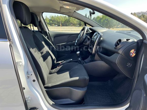Sahibinden Renault Clio 0.9 TCe Joy 2019 Model 