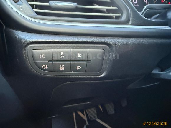 2016 FİAT EGEA 1.4 FİRE LOUNGE PLUS HATCHBACK HATASIZ