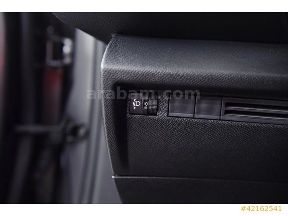0.79KREDİ*420BİN PEŞN 36AY VADE 2022 CİTROEN C4*82BİN KM HATASIZ