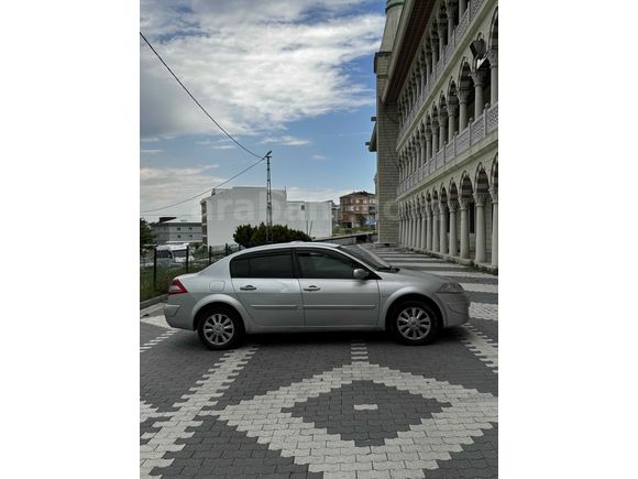 Sahibinden Renault Megane 1.5 dCi Extreme 2009 Model 