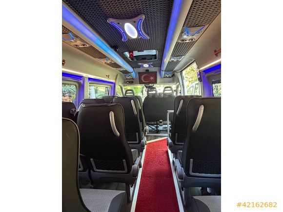 AHLAS MOTORS'DAN HATASIZ BOYASIZ 16+1 SERVİS ARACI