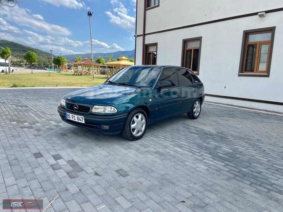 IŞIK AUTO'DAN 2003 MODEL OPEL ASTRA 1.6 GLS OTOMATİK