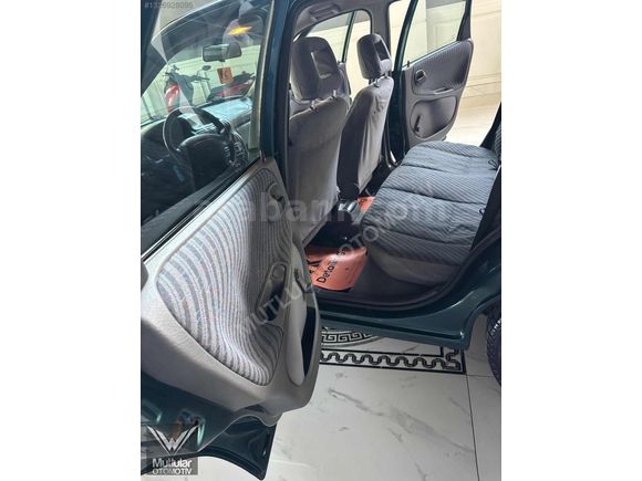 MUTLULAR'DAN ORJ 207.000 KM ÇİFT AIRBAG ABS KLİMA NADİR TEMİZLİK
