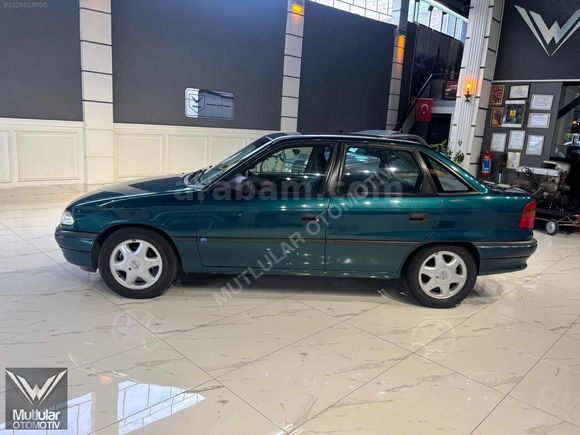 MUTLULAR'DAN ORJ 207.000 KM ÇİFT AIRBAG ABS KLİMA NADİR TEMİZLİK