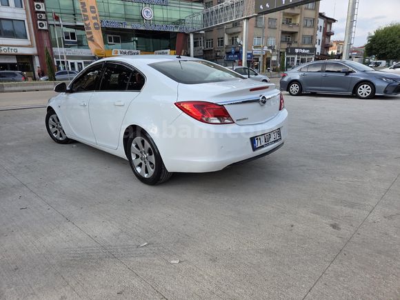 Sahibinden Opel Insignia 1.4 T Edition Elegance 2012 Model