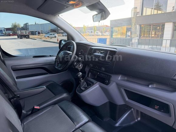 ASCAR DAN_2021 Model Sadece 83.xxx Km De %20 Faturalı Jumpy