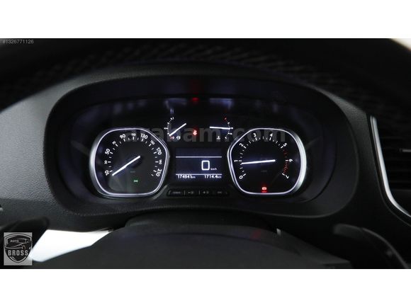 AUTO BROSS HATASIZ 2023 CİTROEN JUMPY SPACETOURER CAM TAVAN DERİ