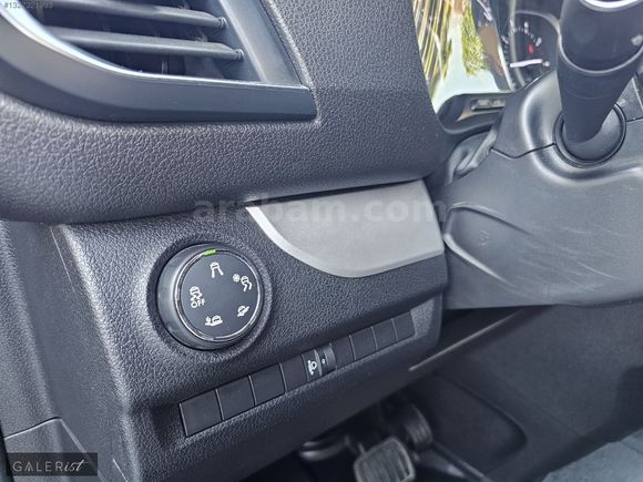 GALERİST - 2023 Citroen Jumpy 2.0 BlueHDI Spa. Otomobil Ruhsatlı