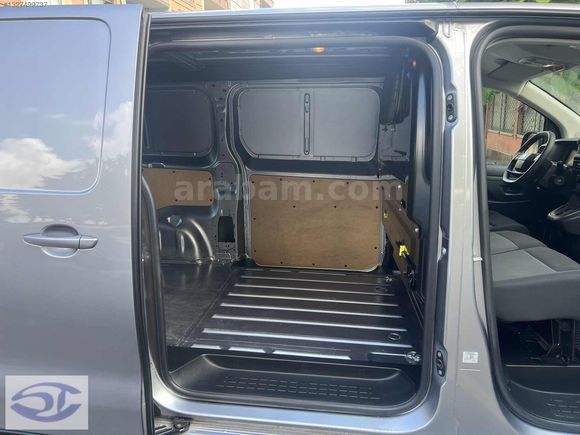 2025 JUMPY 2.0 BlueHDİ-8 İLERİ+GÜVENLİK PAKETLİ-HATASIZ-26 700KM