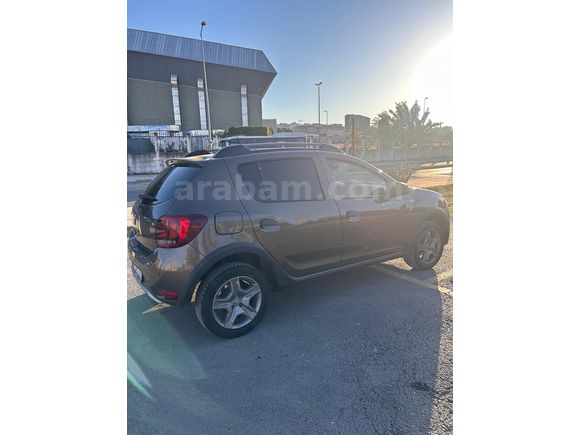 İlk Sahibinden Dacia Sandero otomatik