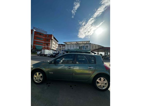 Sahibinden Renault Megane 1.5 dCi Dynamique 2004 Model 