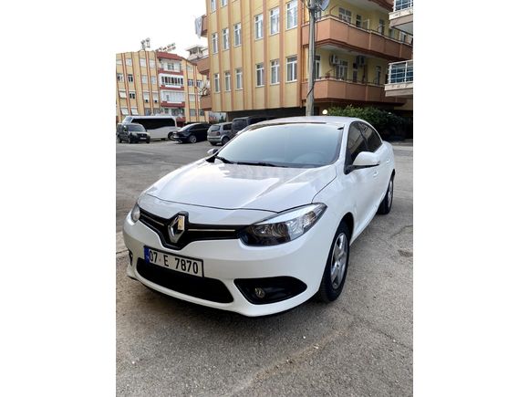 1.5 dCi Touch 2015 çıkışlı 126.000 km otomatik
