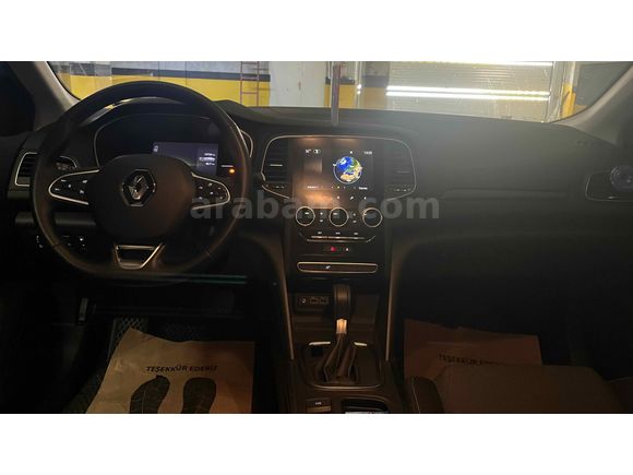 Sahibinden Renault Megane 1.3 TCe Touch 2025 Model 