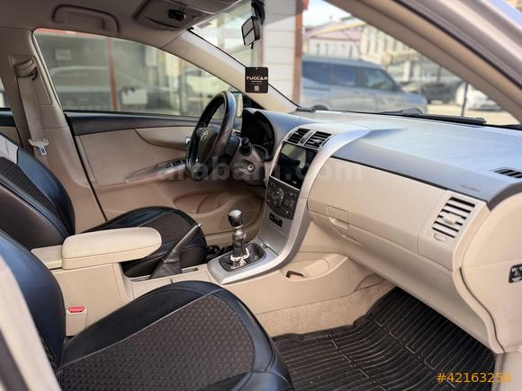 2011 MODEL TOYOTA COROLLA 235 BİN KM'DE MASRAFSIZ İLK ELDEN