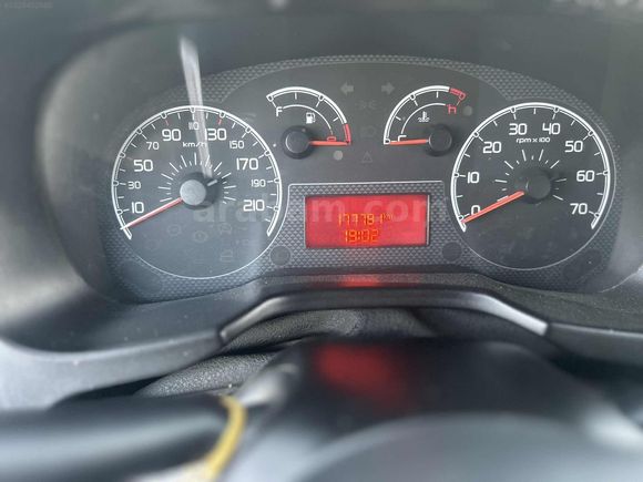 2012 VİZYON 170 BİN KM'DE BOYASIZ HATASIZ 177 BİN KM'DE