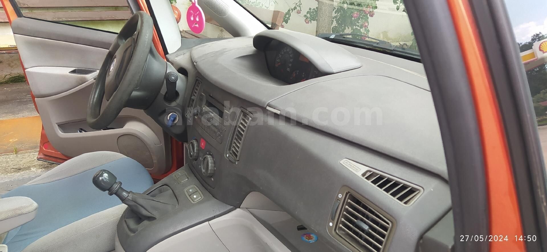Sahibinden Fiat Idea 1.4 Active 2005 Model Bursa 188.000 km Turuncu 4