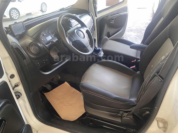 2013 MODEL İLK RUHSAT SAHİBİNDEN KAZASIZ DEĞİŞENSİZ