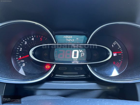 DNR MOTORS' 2016 149 BİN KM CLİO 1.5 DCİ İCON MAKYAJLI KASA OTM.