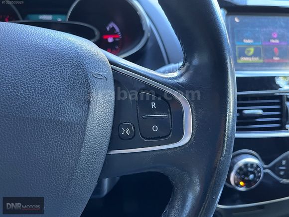 DNR MOTORS' 2016 149 BİN KM CLİO 1.5 DCİ İCON MAKYAJLI KASA OTM.
