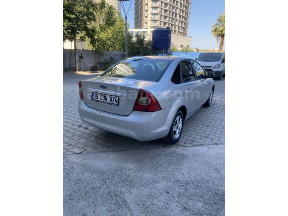 Sahibinden Ford Focus 1.6 Comfort 2010 Model 
