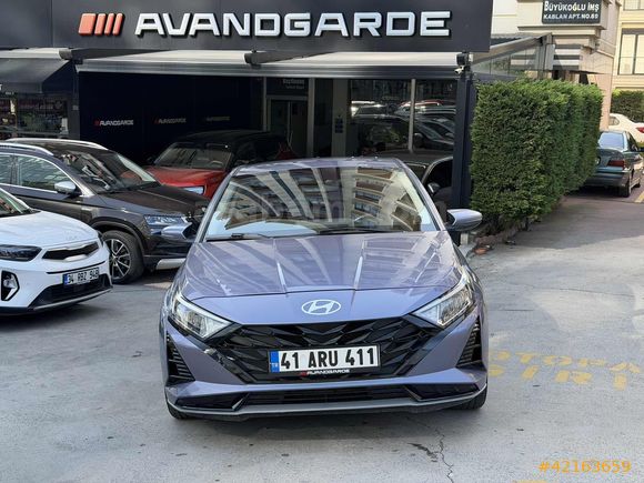 AVANDGARDE DEN 2023 SADECE 19 BİNDE LANSMAN RENK GARANTİLİ
