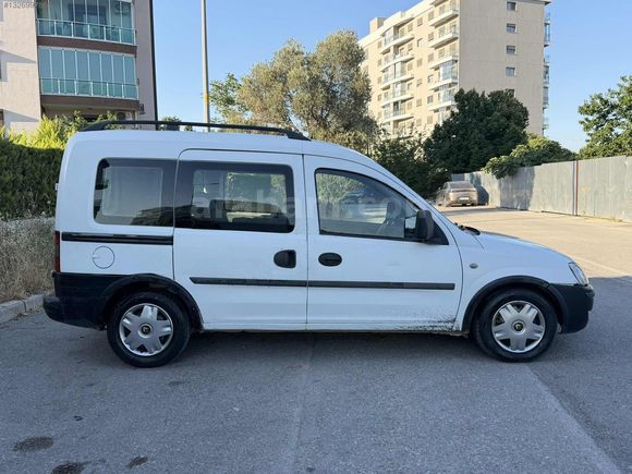 GALERİ FATİH 2004 1.7 OPEL COMBO MUAYENE YENİ