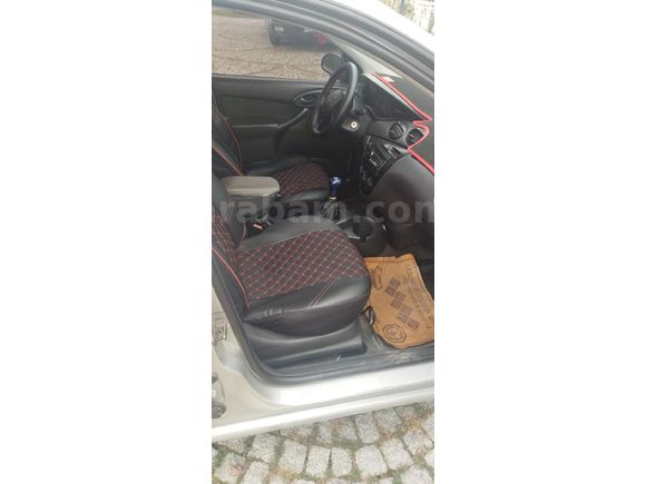 Sahibinden Ford Focus 1.6 Ambiente 2001 Model