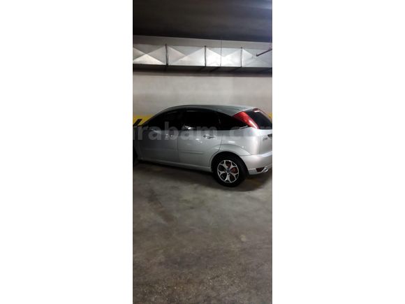 Sahibinden Ford Focus 1.6 Ambiente 2001 Model