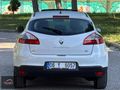 İLK SAHİBİNDEN SUNROOF LU TEMİZ MEGANE