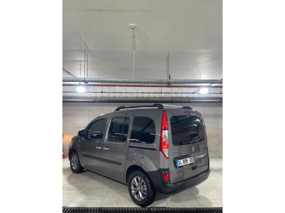 Sahibinden Renault Kangoo Multix 1.5 dCi Extreme 2013 Model 