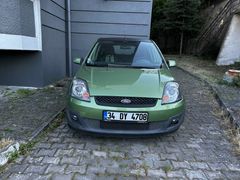 Sahibinden Ford Fiesta 1.4 Comfort 2006 Model 