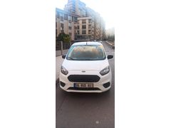 Sahibinden Ford Tourneo Courier 1.5 TDCi Trend 2019 Model