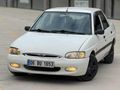 2000 ESCORT KLİMA BENZİN LPG TEMİZZ