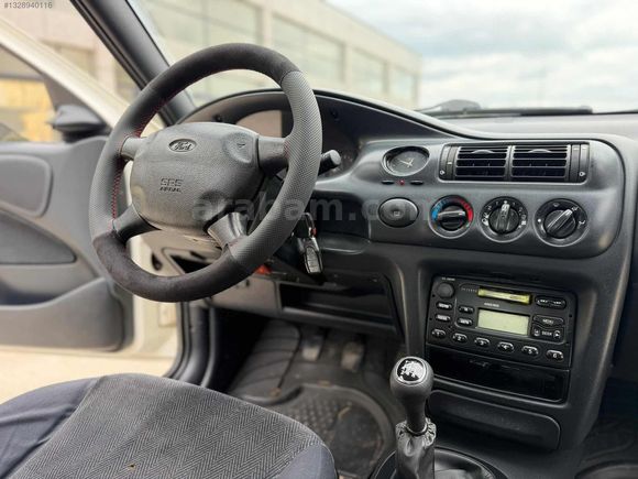2000 ESCORT KLİMA BENZİN LPG TEMİZZ