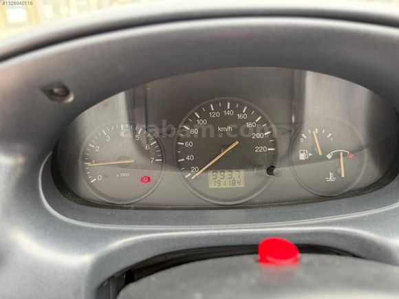 2000 ESCORT KLİMA BENZİN LPG TEMİZZ