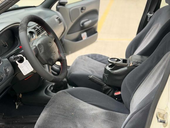 2000 ESCORT KLİMA BENZİN LPG TEMİZZ