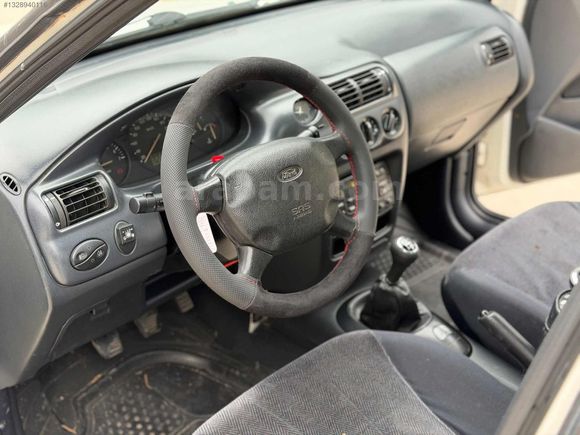 2000 ESCORT KLİMA BENZİN LPG TEMİZZ