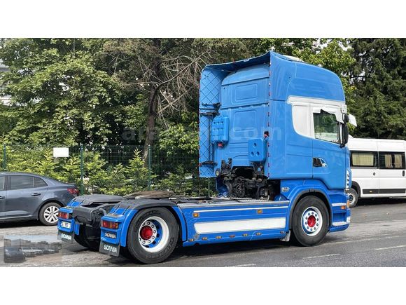 2007 R500 V8 HATASIZ BOYASIZ EKSİKSiZ ARAÇ