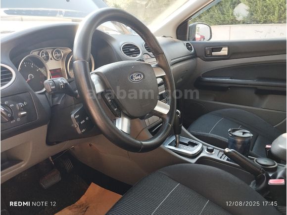 Sahibinden Ford Focus 1.6 Titanium 2008 Model  265.000 km Siyah